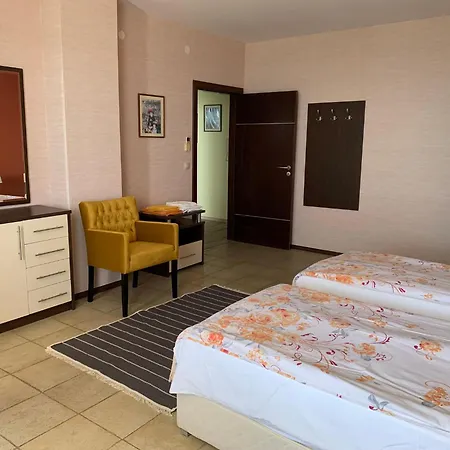 Διαμέρισμα Sea 3bedrooms Golden Sands